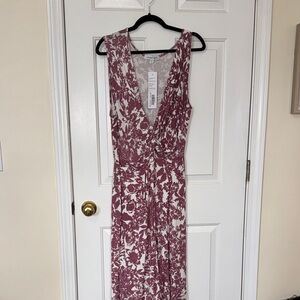 Amour Vert - Mauve and White Floral Midi Dress